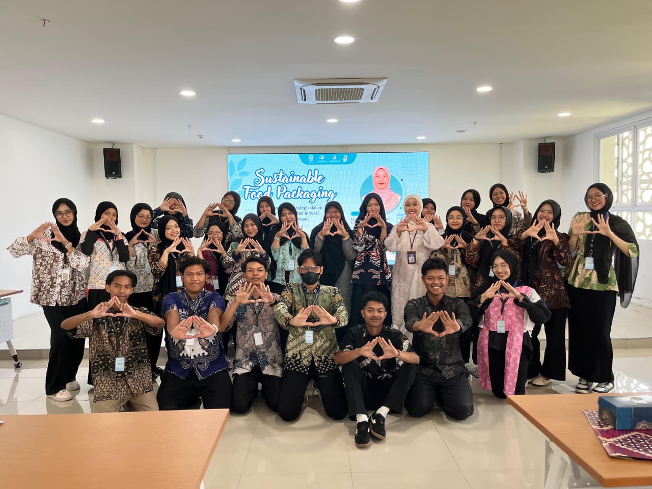 Seminar Sustainable Food Packaging Bekali Mahasiswa dengan Inovasi Kemasan Pangan Berkelanjutan